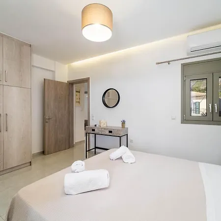 D & G * Karia (Lefkada)